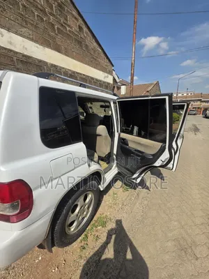 Mitsubishi Pajero 2012 White