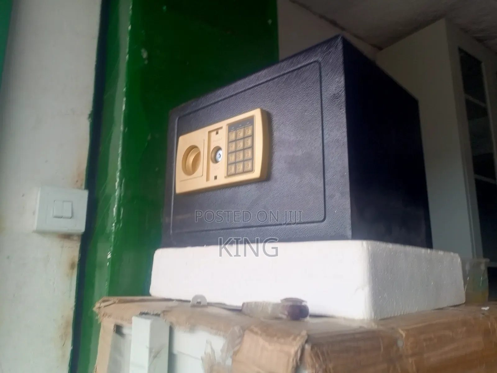 Maxion Safe Box