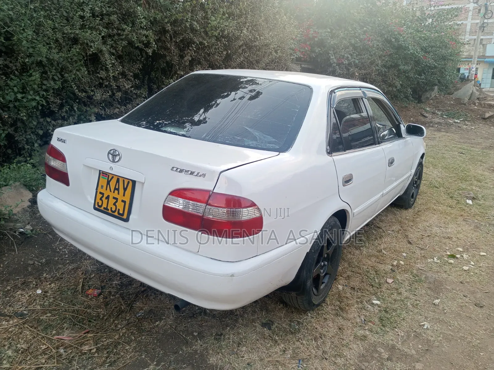 Toyota Corolla X 1.3 Automatic 2000 White