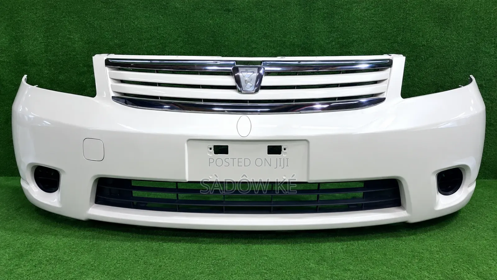 Raum 2005 Front Bumper