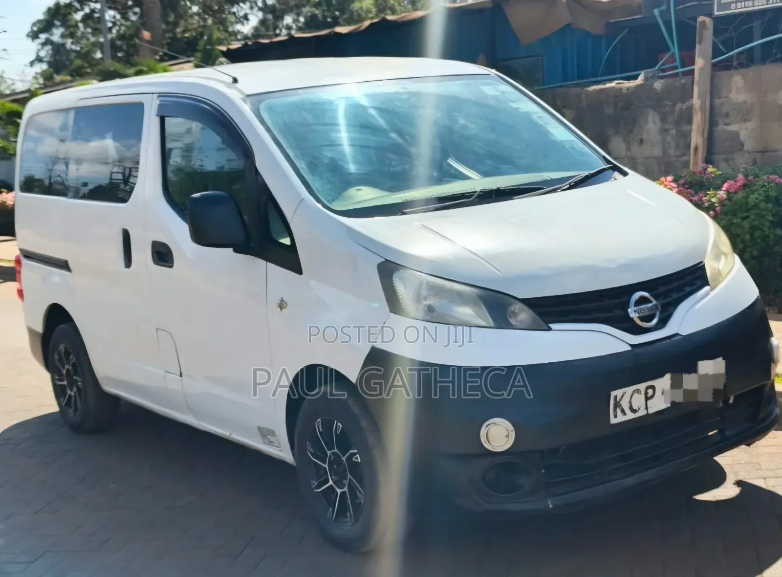 Nissan NV200 2011 White