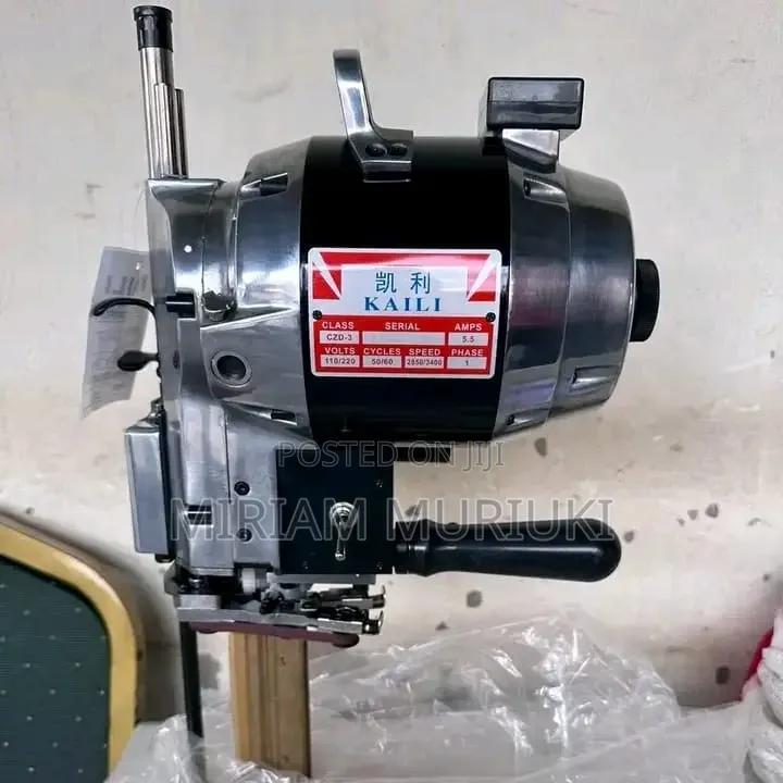 Fabric Cutting Machine