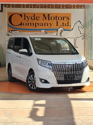 Toyota Esquire 2.0 FWD (8 seater) 2019 White