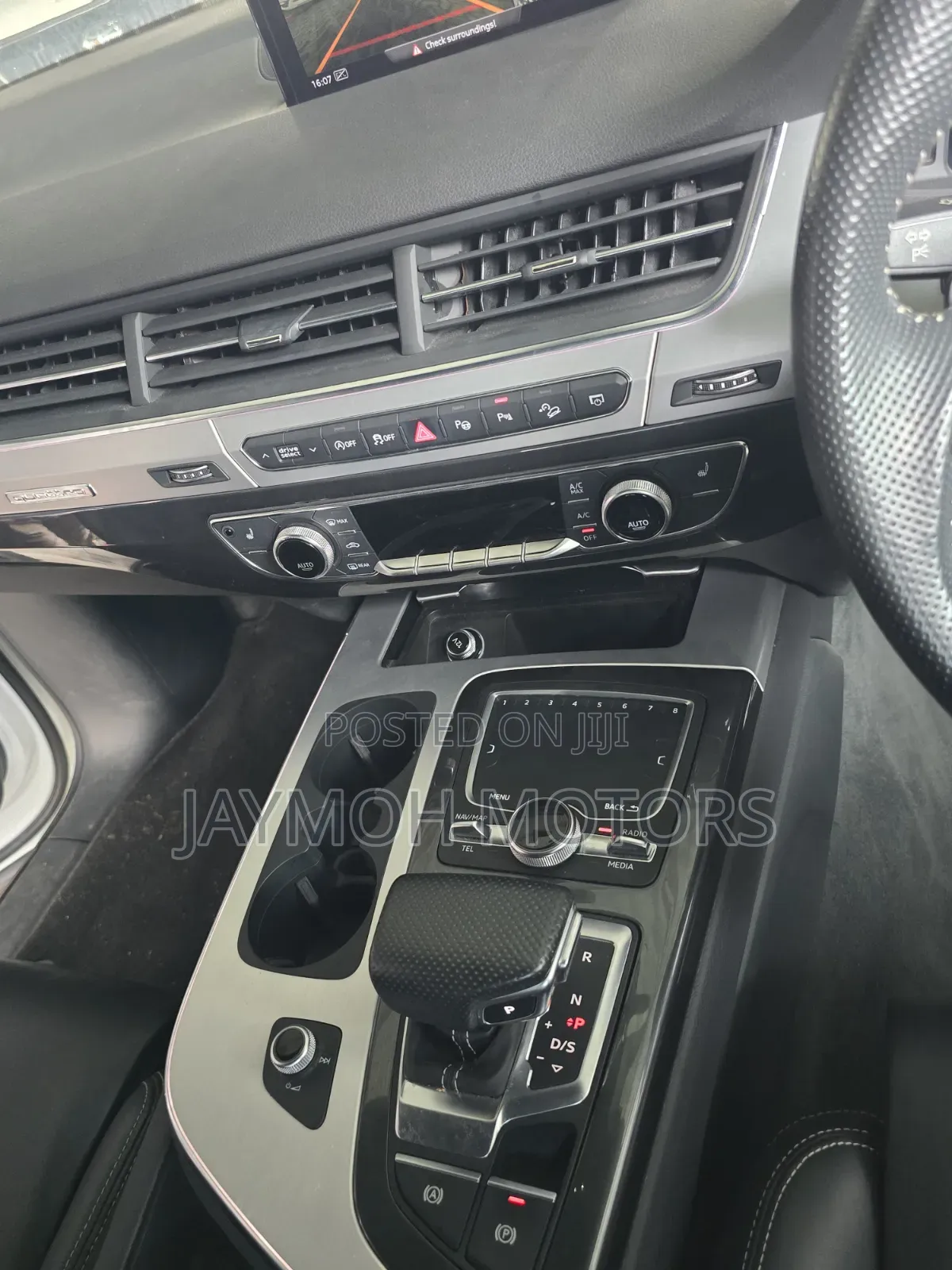 Audi Q7 2019 Pearl