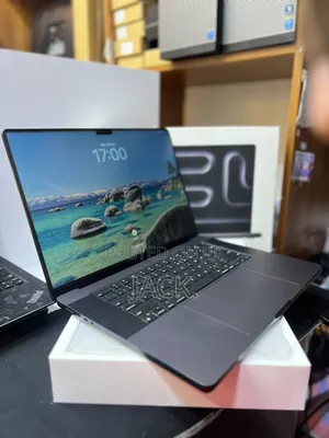 Laptop Apple MacBook Pro 2024 M4 Max 36GB Apple M4 Max SSD 1T