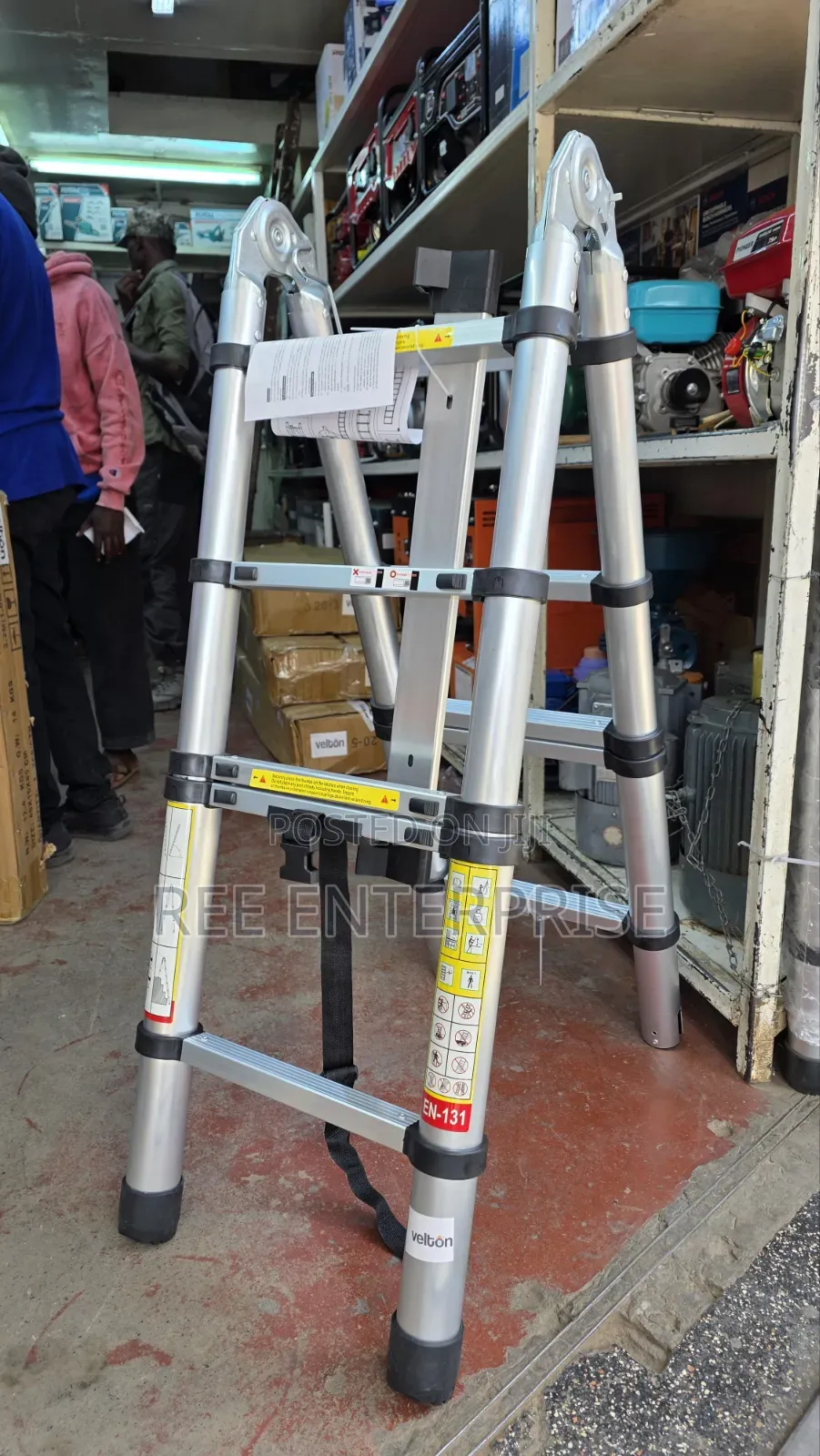 Double Telescopic Ladders Now Available:
- 3.2m (1.6m × 1.6m)