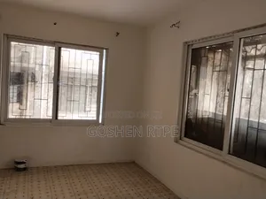 3bdrm Apartment in Mwembe Tayari, Majengo for rent