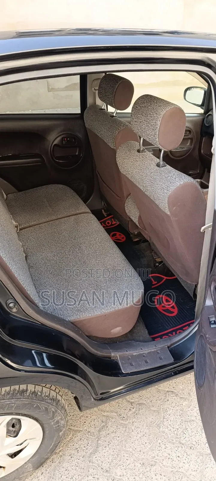 Toyota Passo 2012