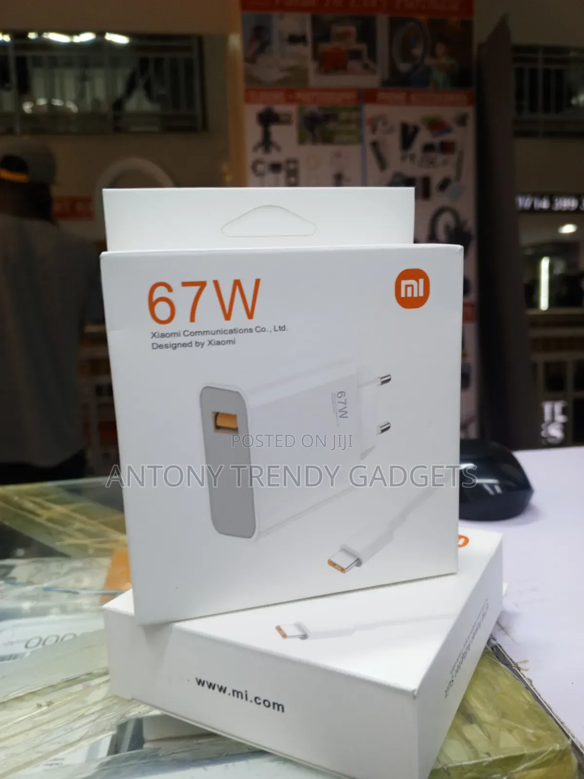 67watts Chargers
