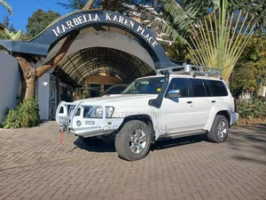 Nissan Patrol 2012 White