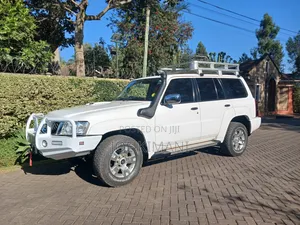 Nissan Patrol 2012 White