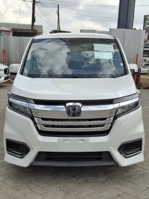 Honda Stepwgn 2019 White