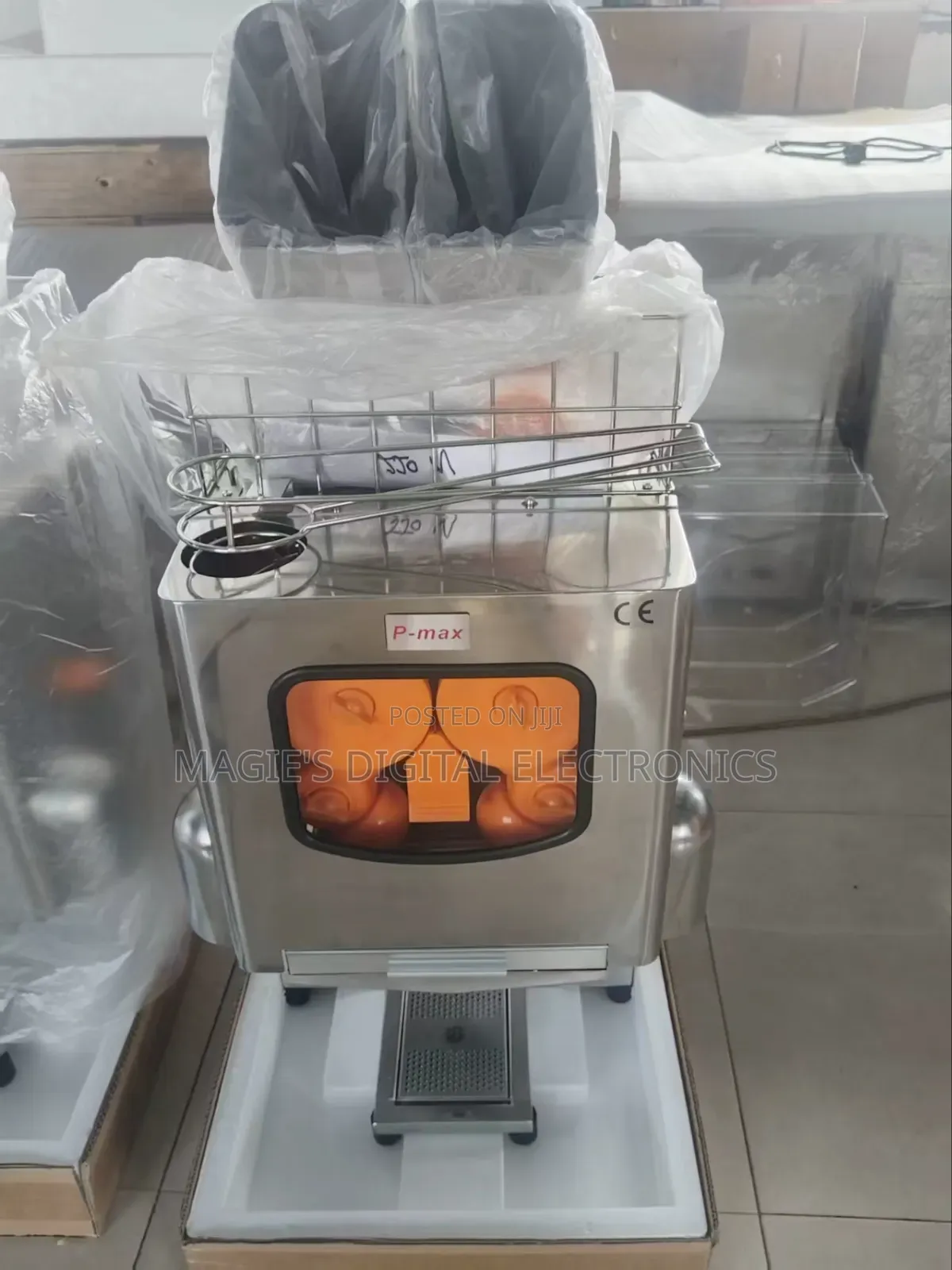 Orange Juicer Machine