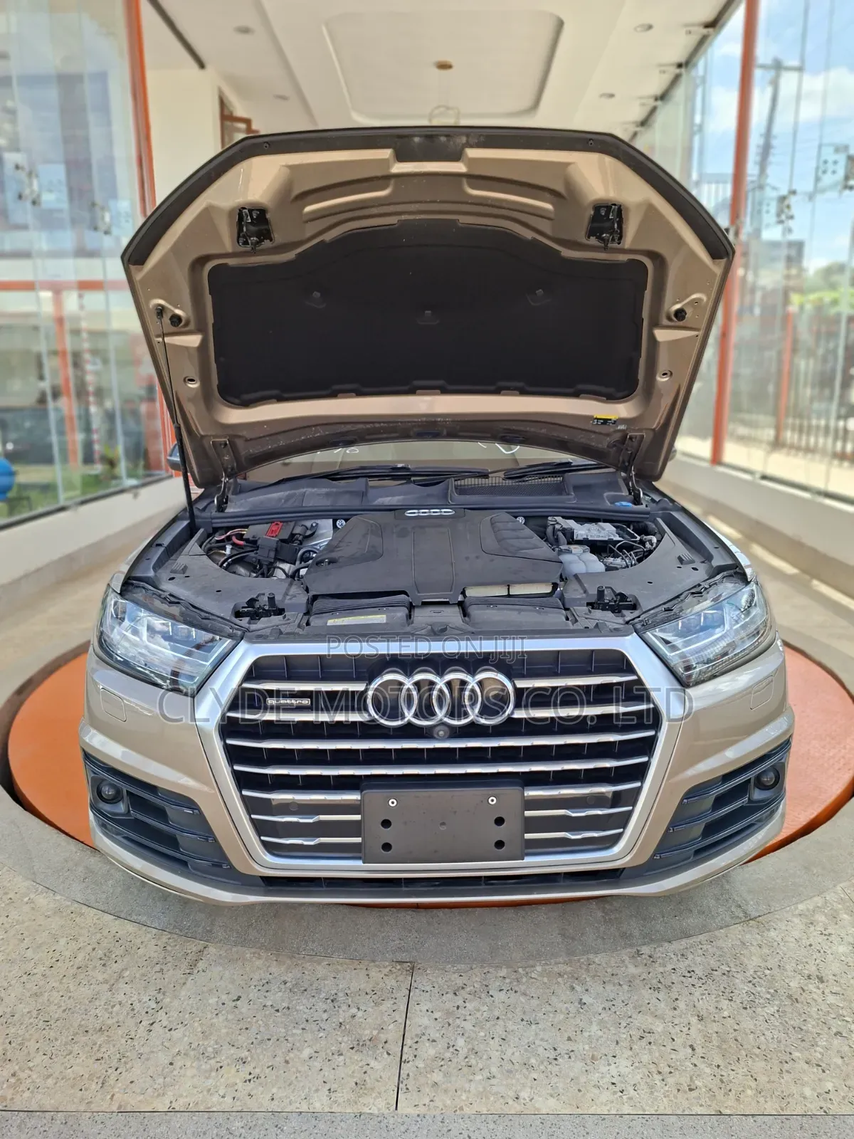 Audi Q7 2019 Gold