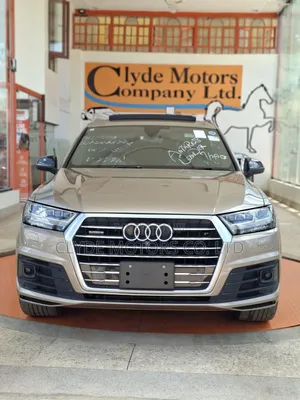 Audi Q7 2019 Gold