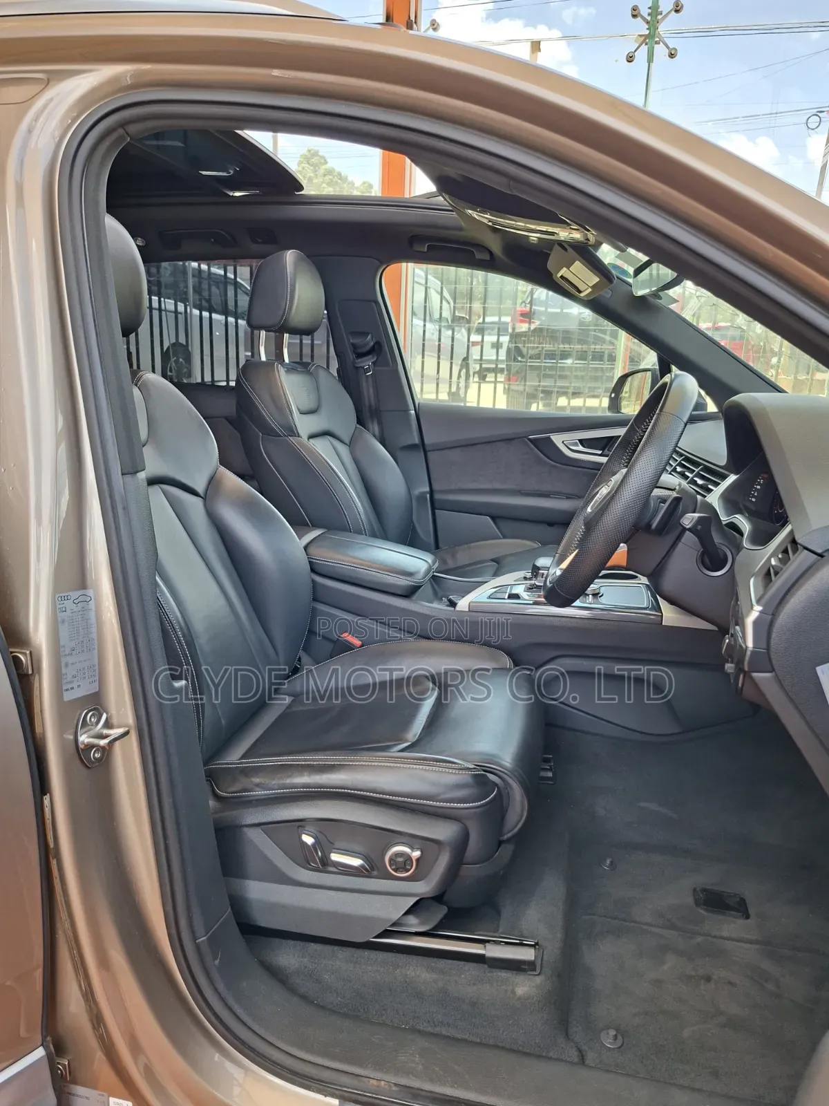 Audi Q7 2019 Gold