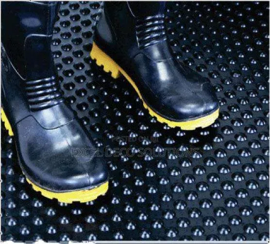 Cushioned Anti-Fatigue Bubble Mat 90x60cm for Workbenches