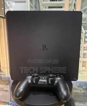 Slightly Used PS4 Slim Plus One Pad