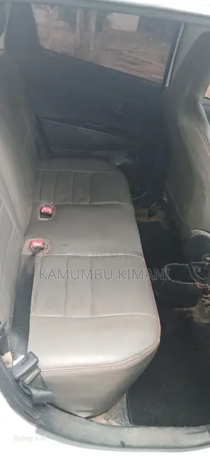 Toyota Vitz 2012 White