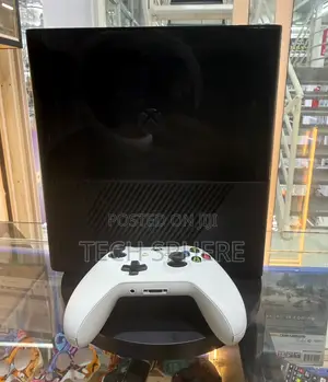 Just Unboxed Xbox 360 Console Plus One Pad