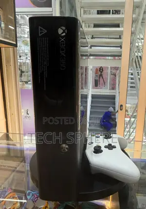 Just Unboxed Xbox 360 Console Plus One Pad