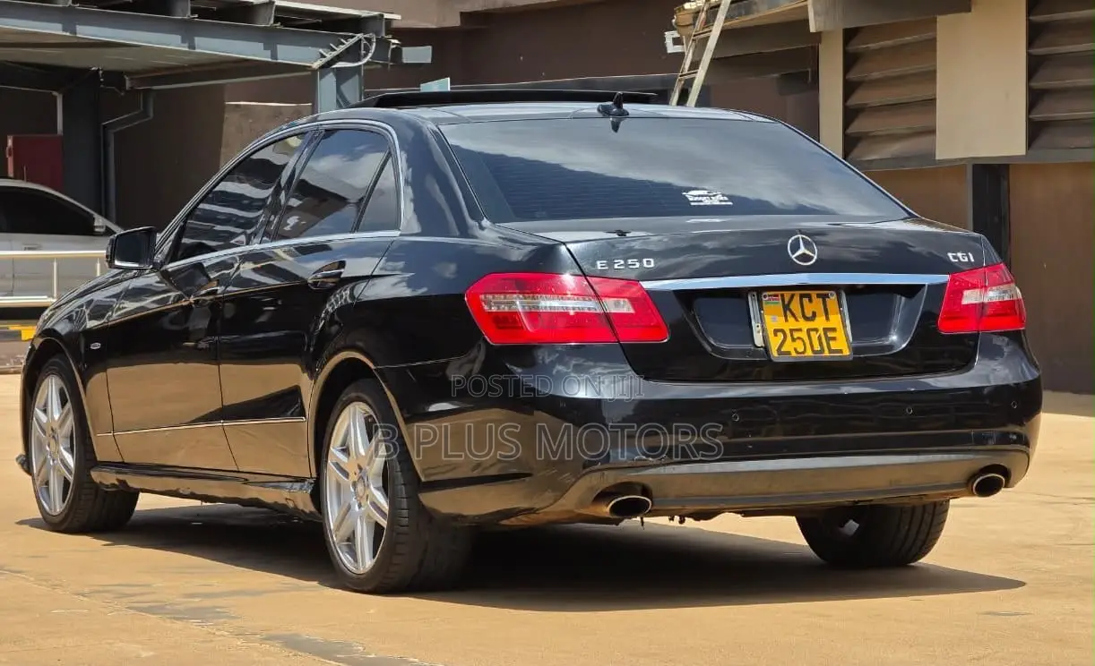 Mercedes-Benz E250 2011 Black