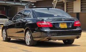 Mercedes-Benz E250 2011 Black