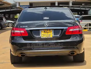 Mercedes-Benz E250 2011 Black