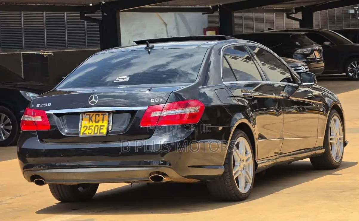 Mercedes-Benz E250 2011 Black