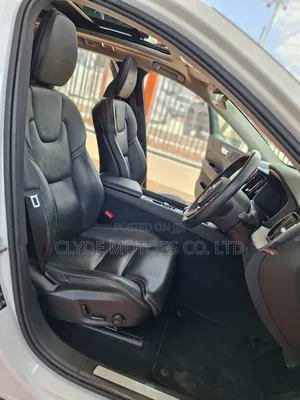 Volvo XC60 2019 White
