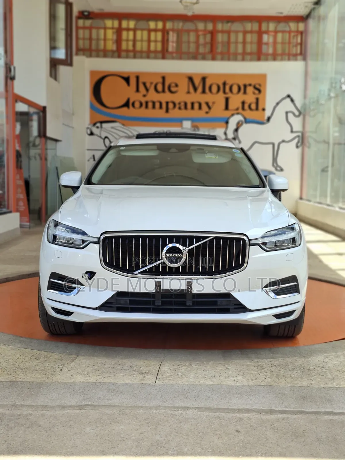 Volvo XC60 2019 White