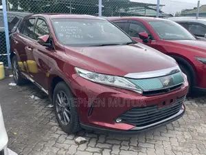 Toyota Harrier 2.0 2019 Maroon