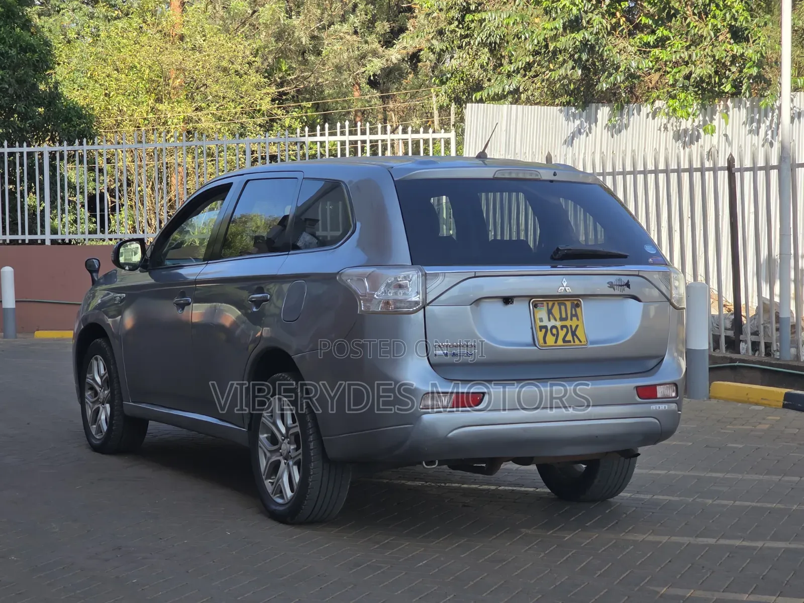 Mitsubishi Outlander 2014 Silver
