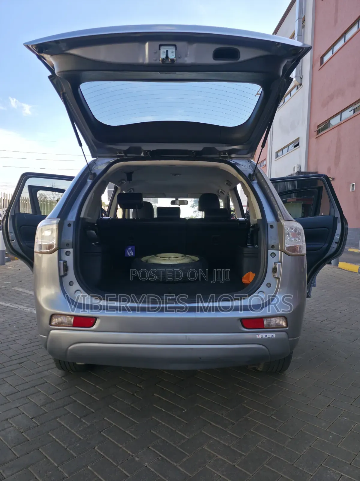 Mitsubishi Outlander 2014 Silver