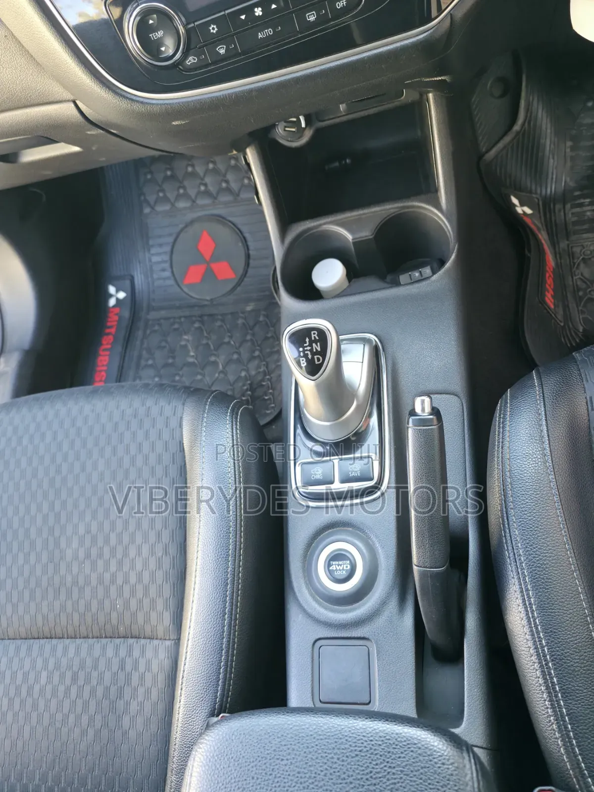 Mitsubishi Outlander 2014 Silver