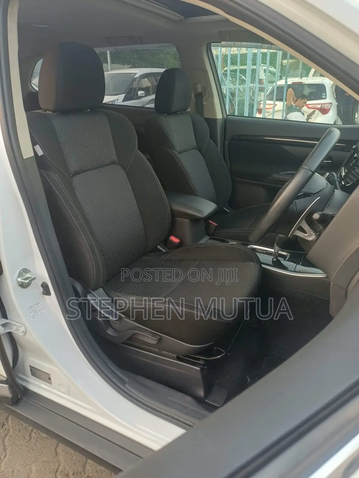 Mitsubishi Outlander SE AWC 2019 White