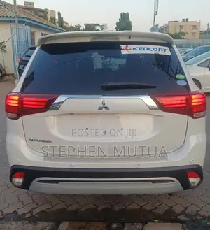 Mitsubishi Outlander SE AWC 2019 White