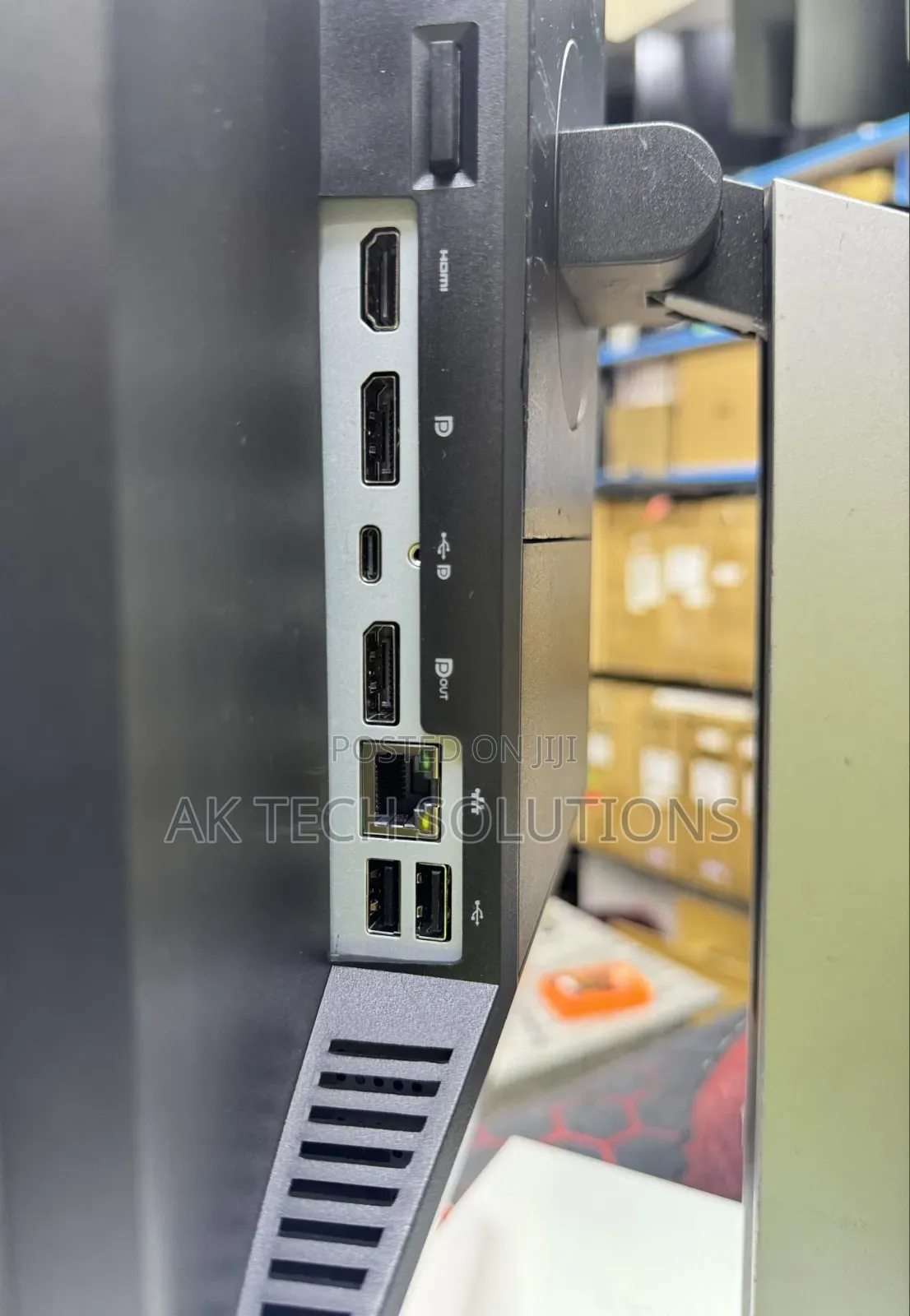 HP E24m G4 FHD USB-C 24 Inches FHD Ips 
Resolution: Full HD