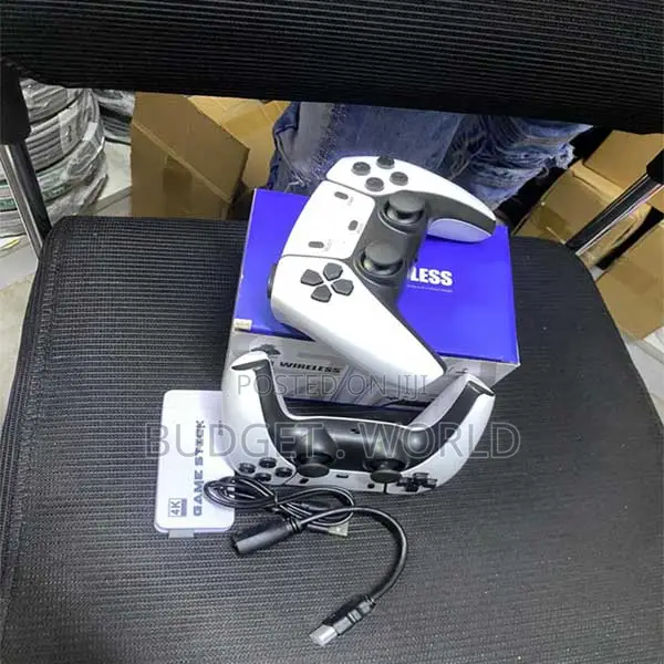 23 Emulators Dual 2.4G Wireless Controllers M15 Game Stick 4K Console