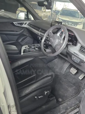 Audi Q7 2019 White