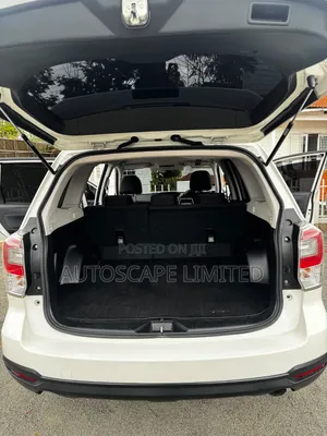 Subaru Forester 2018 White