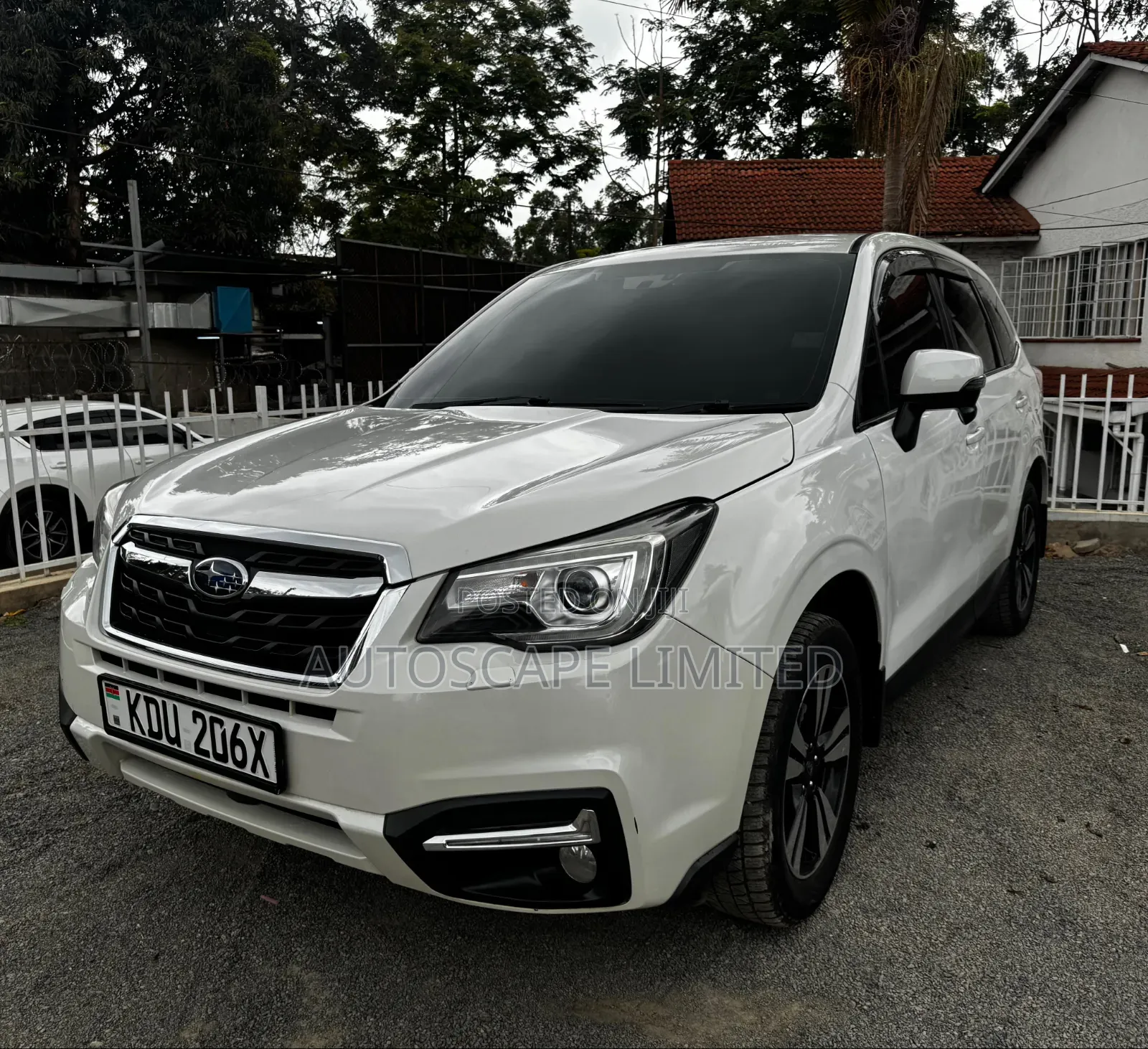 Subaru Forester 2018 White