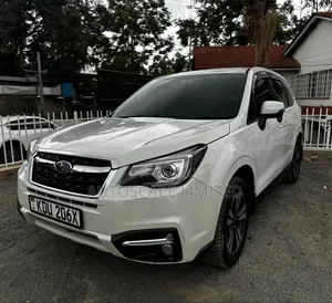 Subaru Forester 2018 White