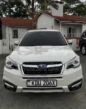 Subaru Forester 2018 White