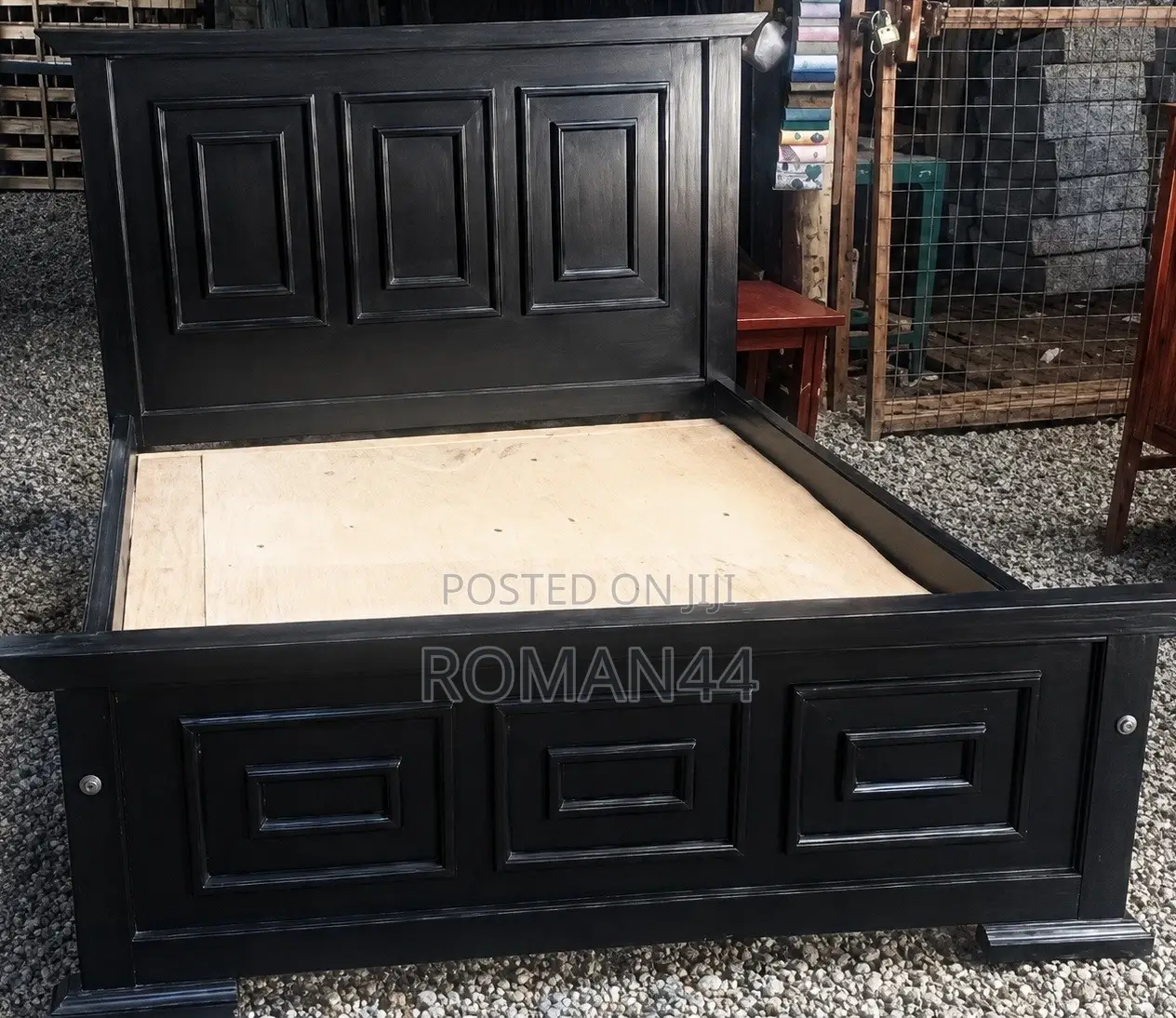 4by6 Bed Black