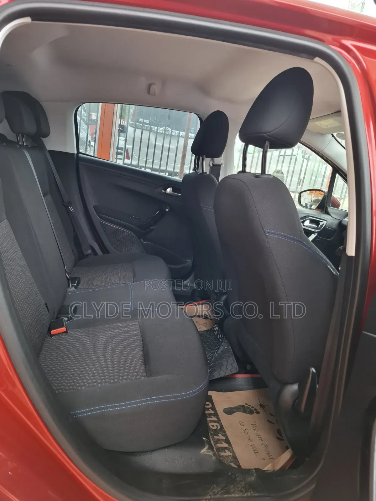 Peugeot 208 2019 Red
