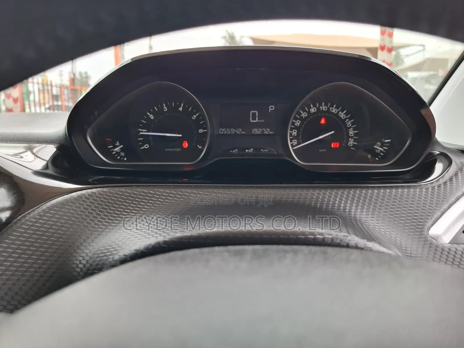 Peugeot 208 2019 Red