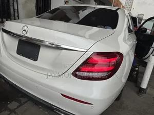 Mercedes-Benz E200 2018