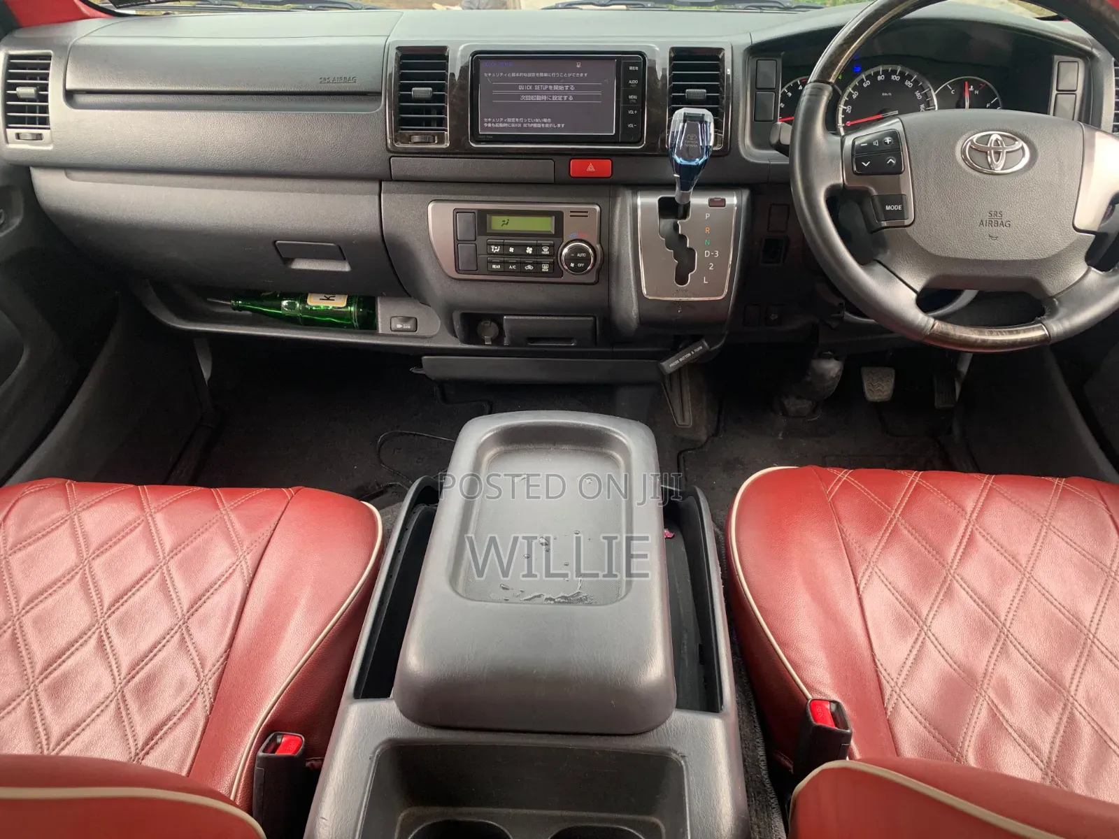 Toyota HiAce 2017 White