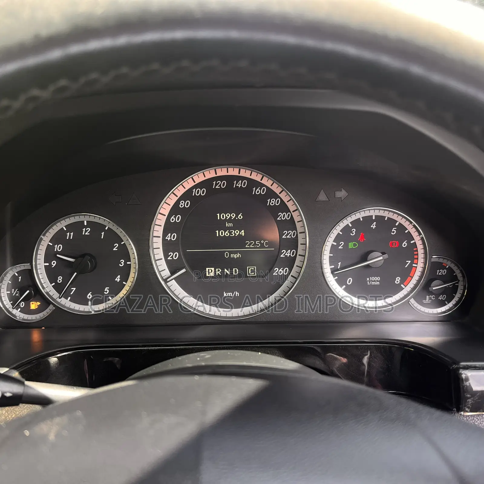 Mercedes-Benz E250 2011 Gold